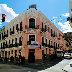 2* Pensión Latitud Ecuem